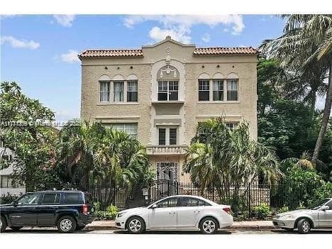 Condominium at 1611 Michigan Ave # 25, Miami Beach FL 33139