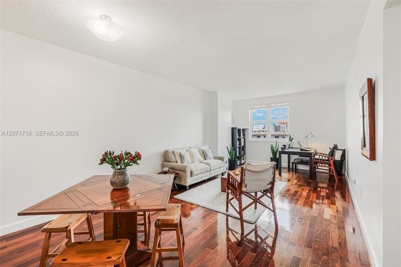 Condominium at 50 Menores Ave # 820, Coral Gables FL 33134