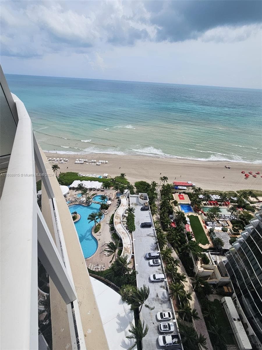 Condominium at 18001 Collins Ave # 2112, Sunny Isles Beach FL 33160