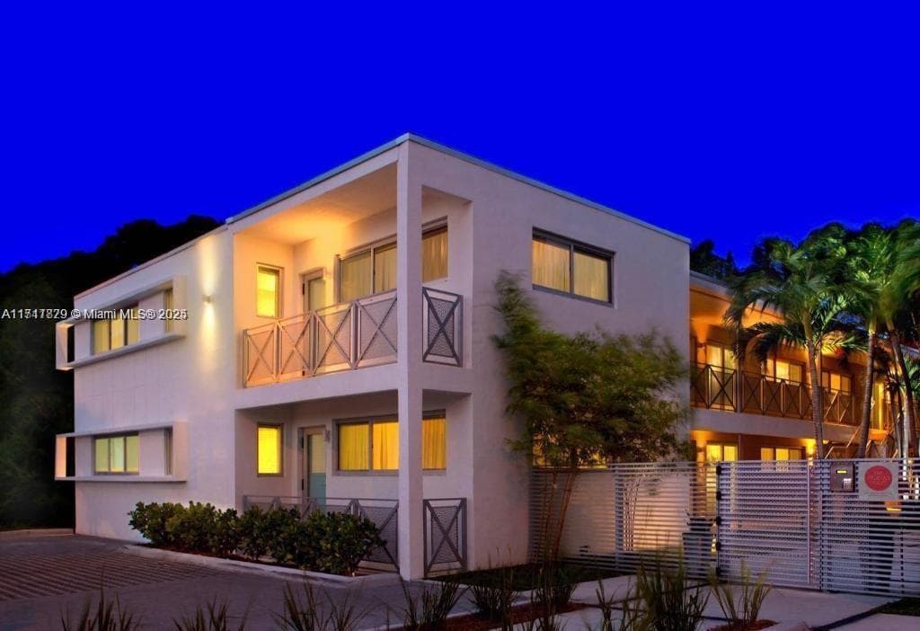 Condominium at 1816 Meridian Ave # 4, Miami Beach FL 33139