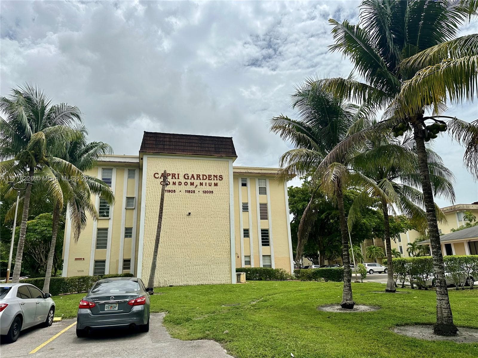 Condominium at 11925 NE 2nd Ave # B406, North Miami FL 33161