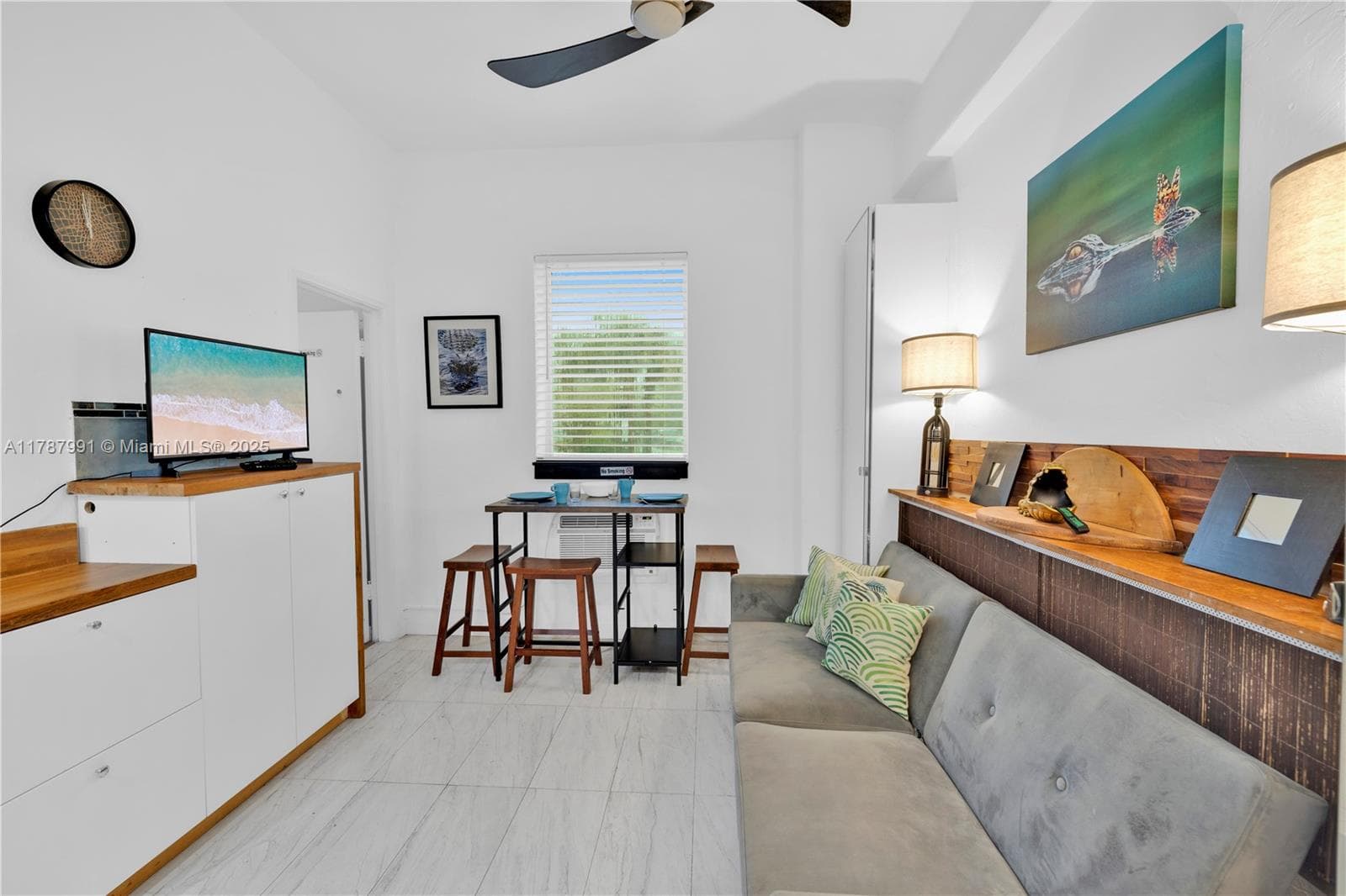 Condominium at 255 W 24th St # 136, Miami Beach FL 33140