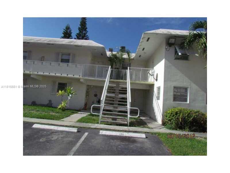 Condominium at Miami, FL, 33143