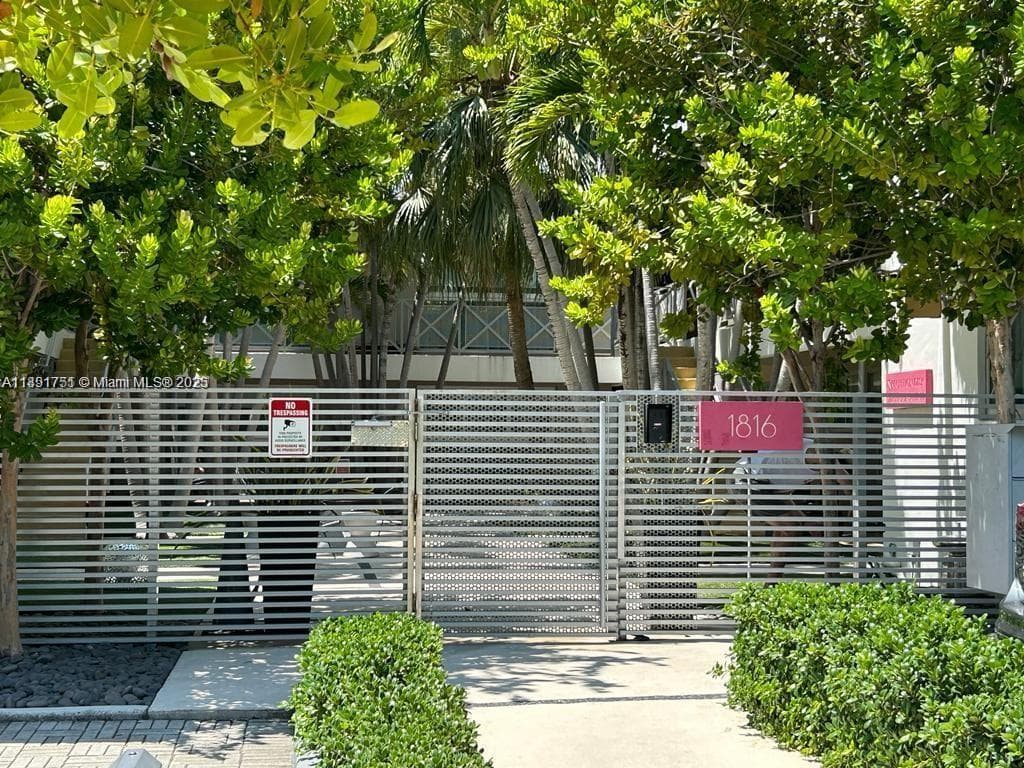 Condominium at 1816 Meridian Ave # 18, Miami Beach FL 33139