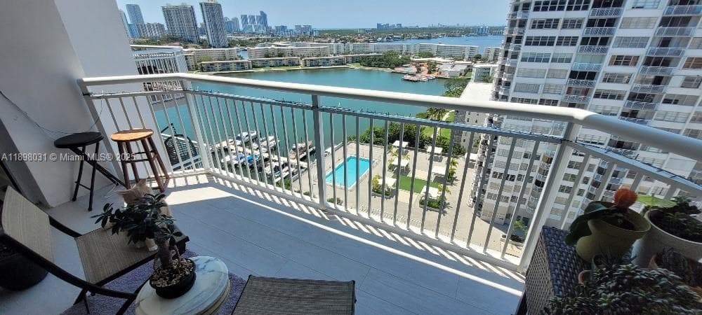 Condominium at 18071 Biscayne Blvd # 1801, Aventura FL 33160