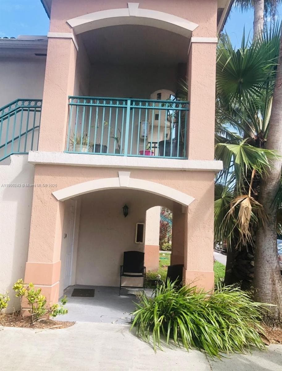 Condominium at 1261 SE 31st Ct # 53, Homestead FL 33035
