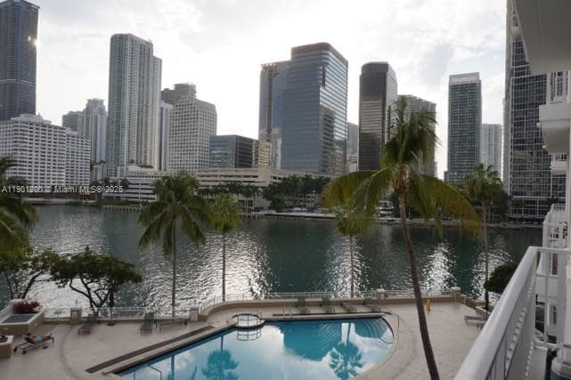 Condominium at 701 Brickell Key Blvd # 412, Miami FL 33131