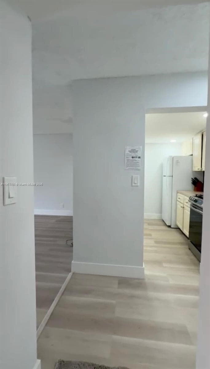 Condominium at 17901 NW 68 Ave # 205, Hialeah FL 33015