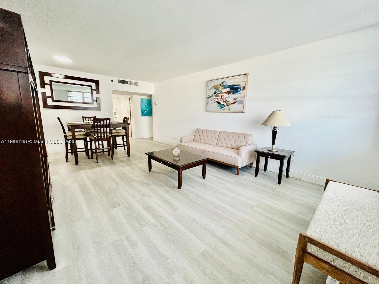 Condominium at 100 Lincoln Rd # 535, Miami Beach FL 33139