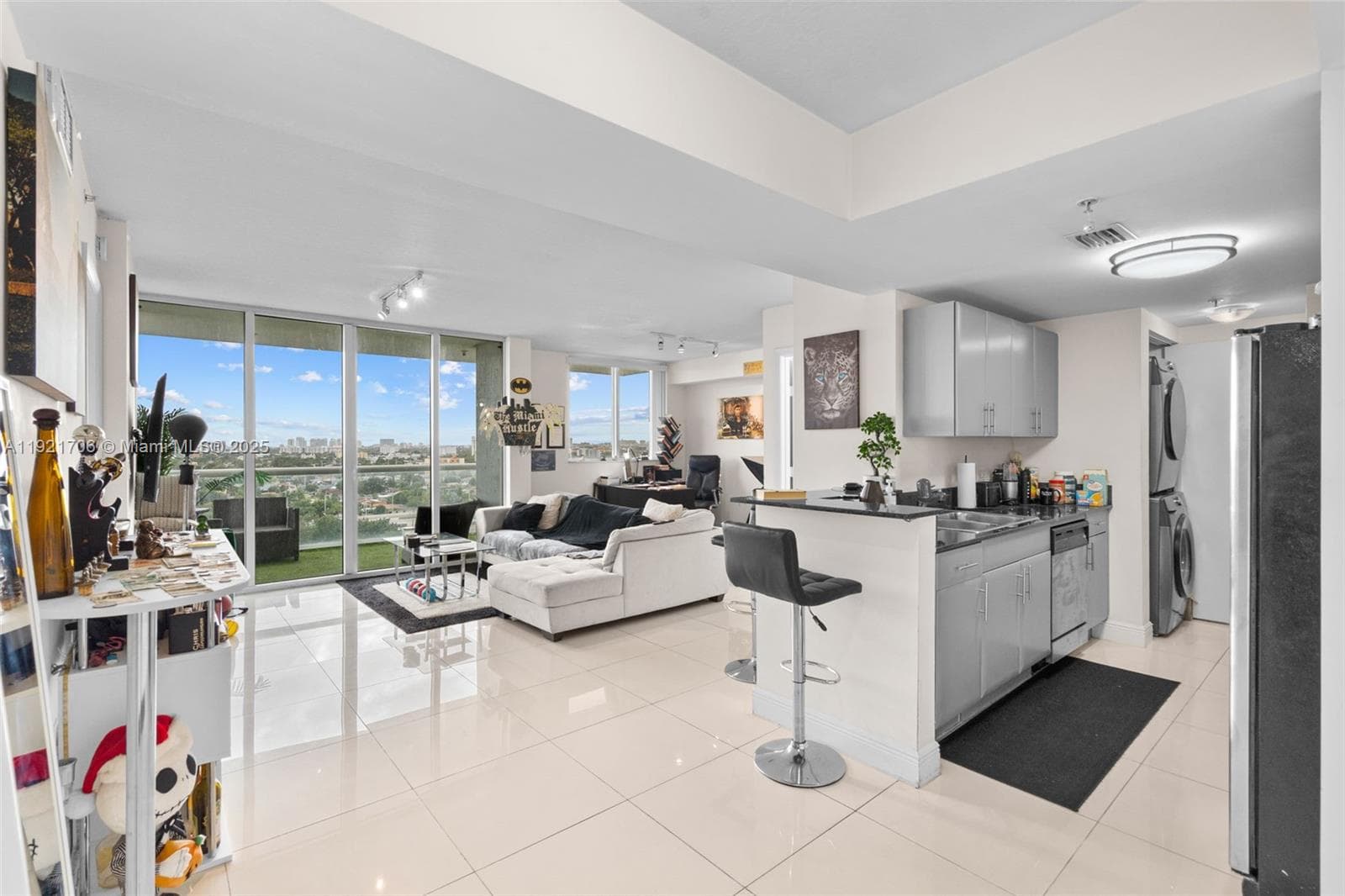 Condominium at 1871 NW S River Dr # 1402, Miami FL 33125