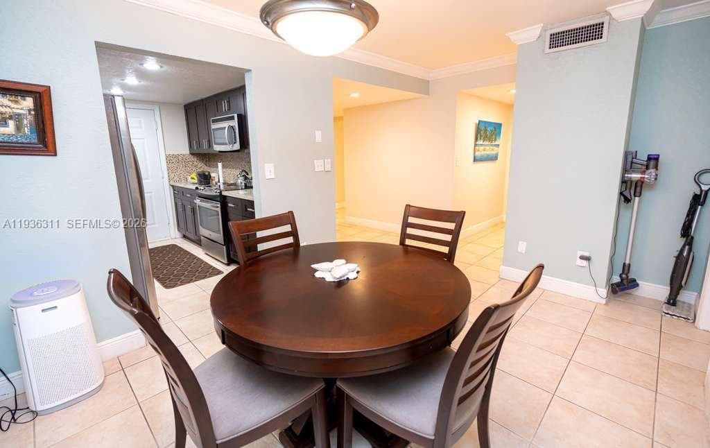 Condominium at 8600 SW 109th Ave # 114, Miami FL 33173