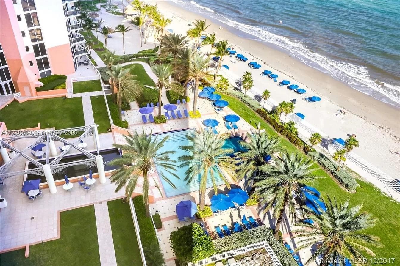Condominium at 19333 Collins Ave # 1109, Sunny Isles Beach FL 33160
