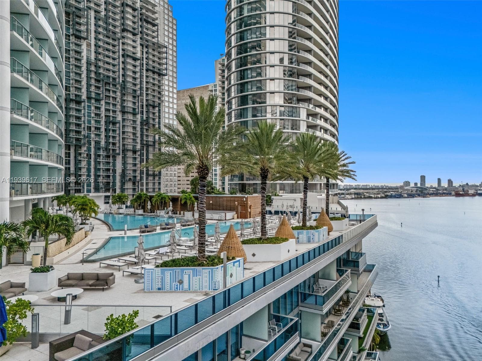 Condominium at 200 Biscayne Boulevard Way # 4202, Miami FL 33131
