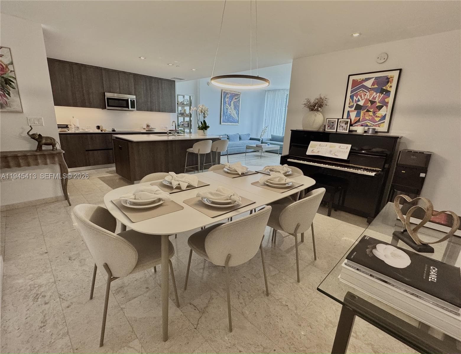 Condominium at 68 SE 6th St # 903, Miami FL 33131