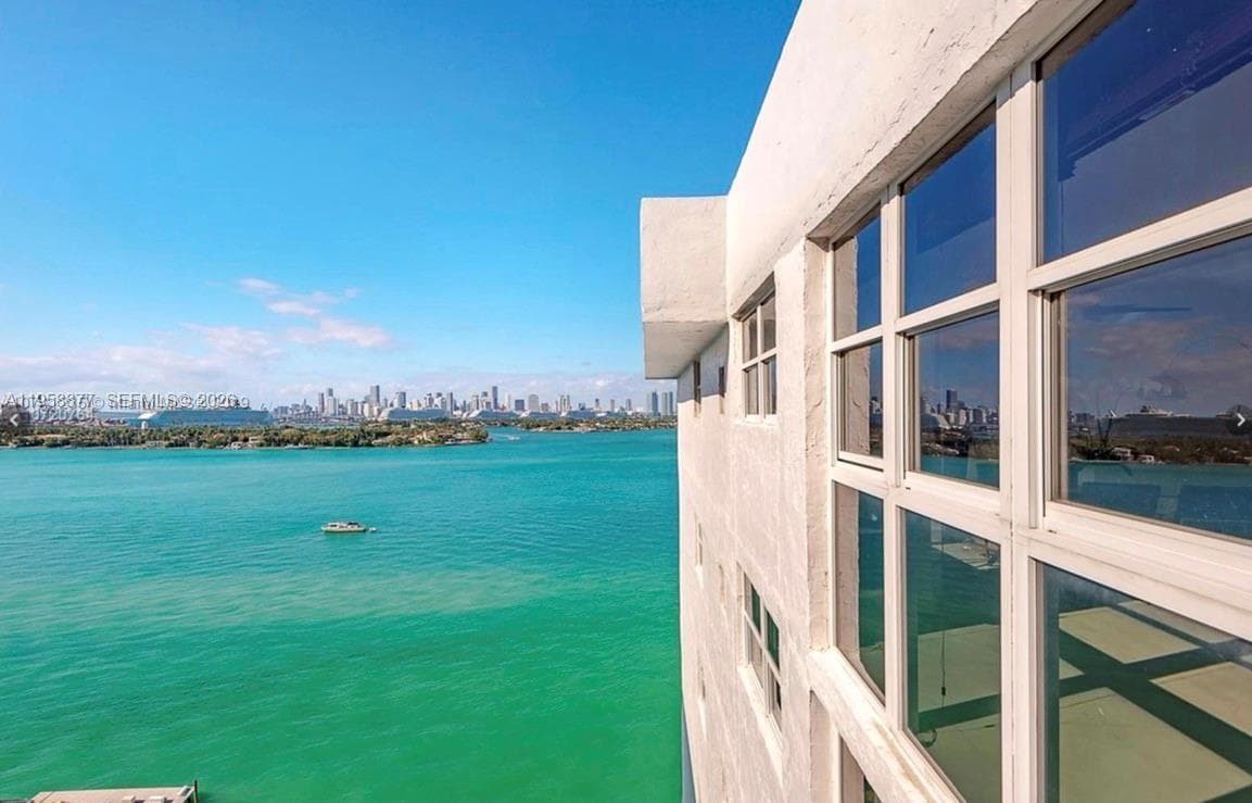 Condominium at 1228 West Ave # 1415, Miami Beach FL 33139