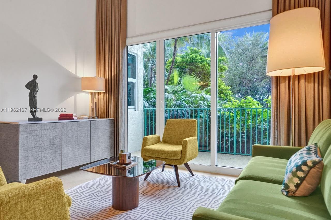 Condominium at 20000 E Country Club Dr # 112, Aventura FL 33180