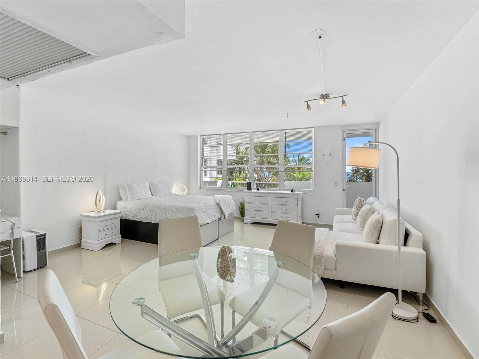 Condominium at 100 Lincoln Rd # 417, Miami Beach FL 33139