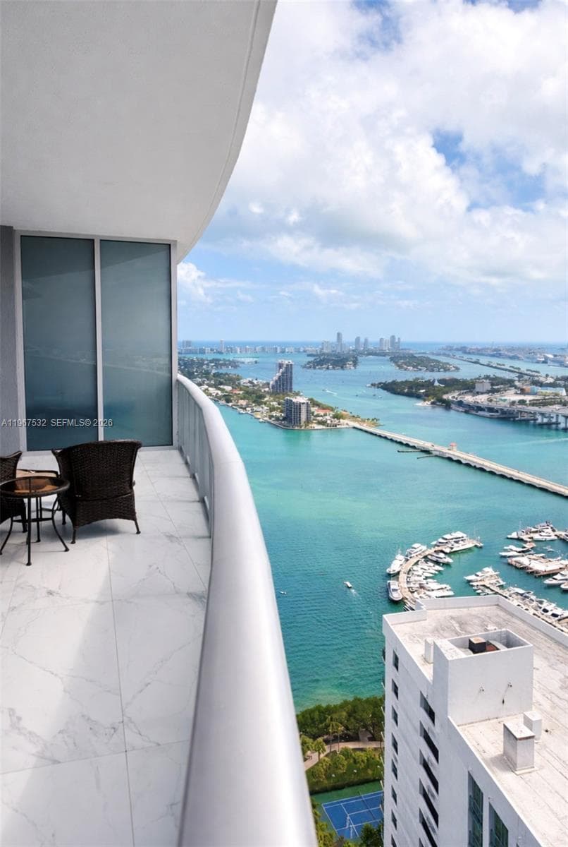 Condominium at 488 NE 18th St # 4304, Miami FL 33132