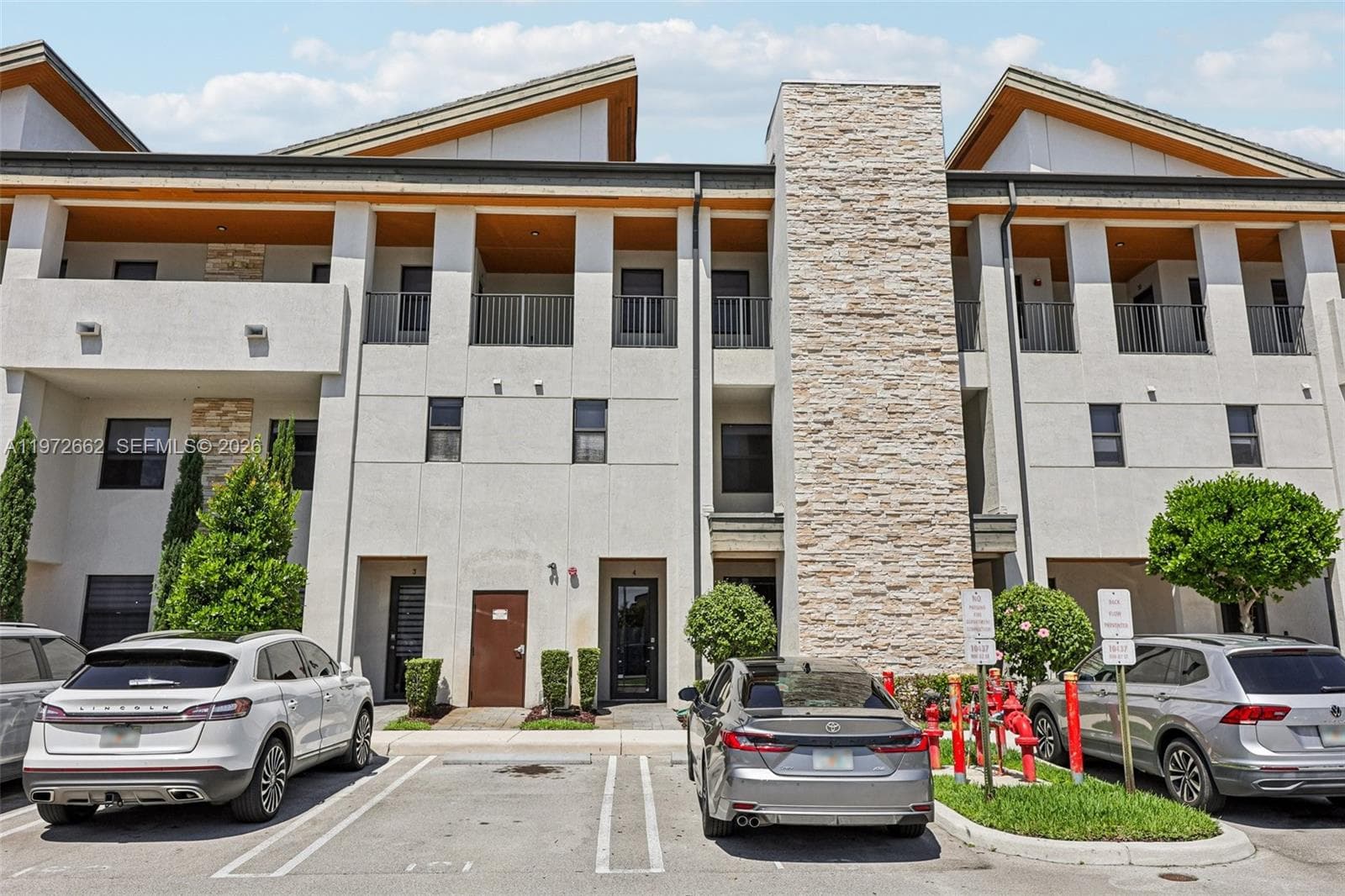 Condominium at 10455 NW 82nd St # 4, Doral FL 33178