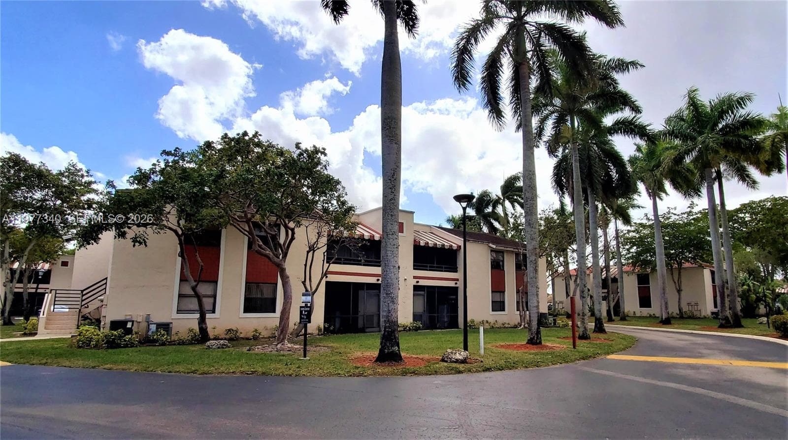 Condominium at 20025 NE 3rd Ct # 1, Miami FL 33179
