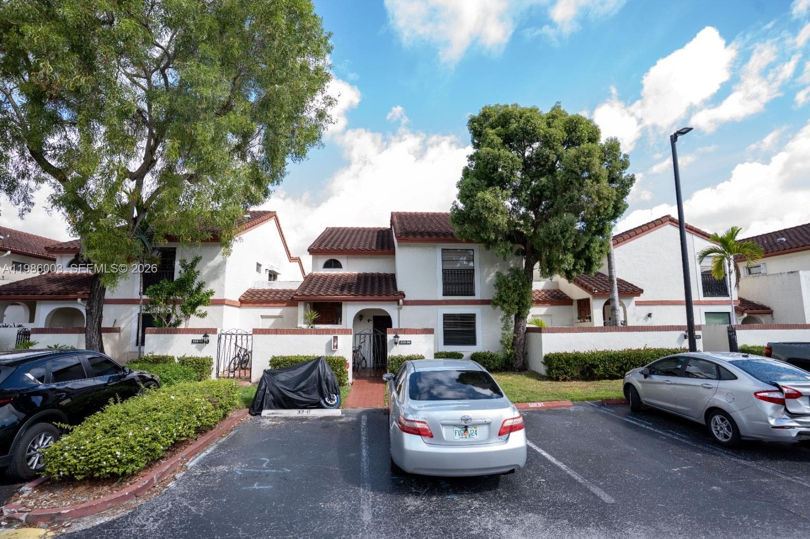 Townhouse at 333 Ives Dairy Rd # A33306, Miami FL 33179