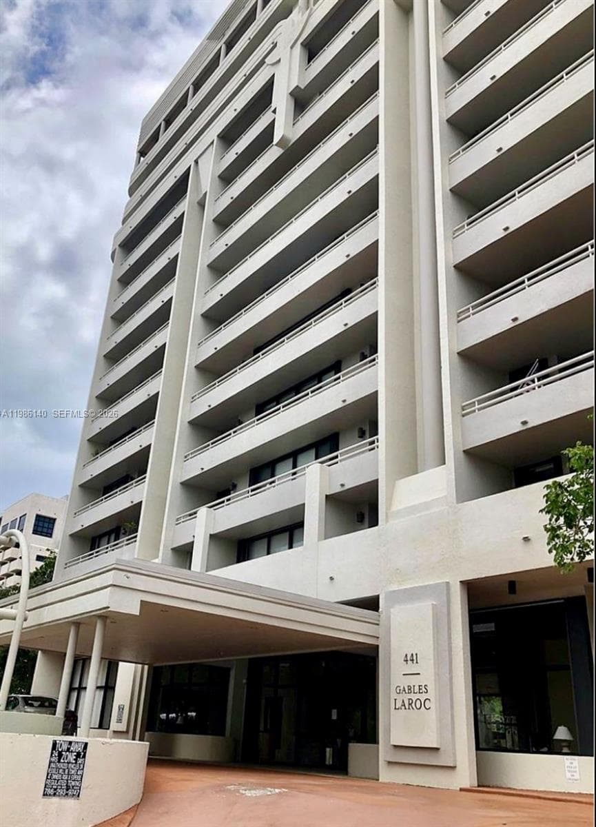 Condominium at 441 Valencia Ave # 803, Coral Gables FL 33134