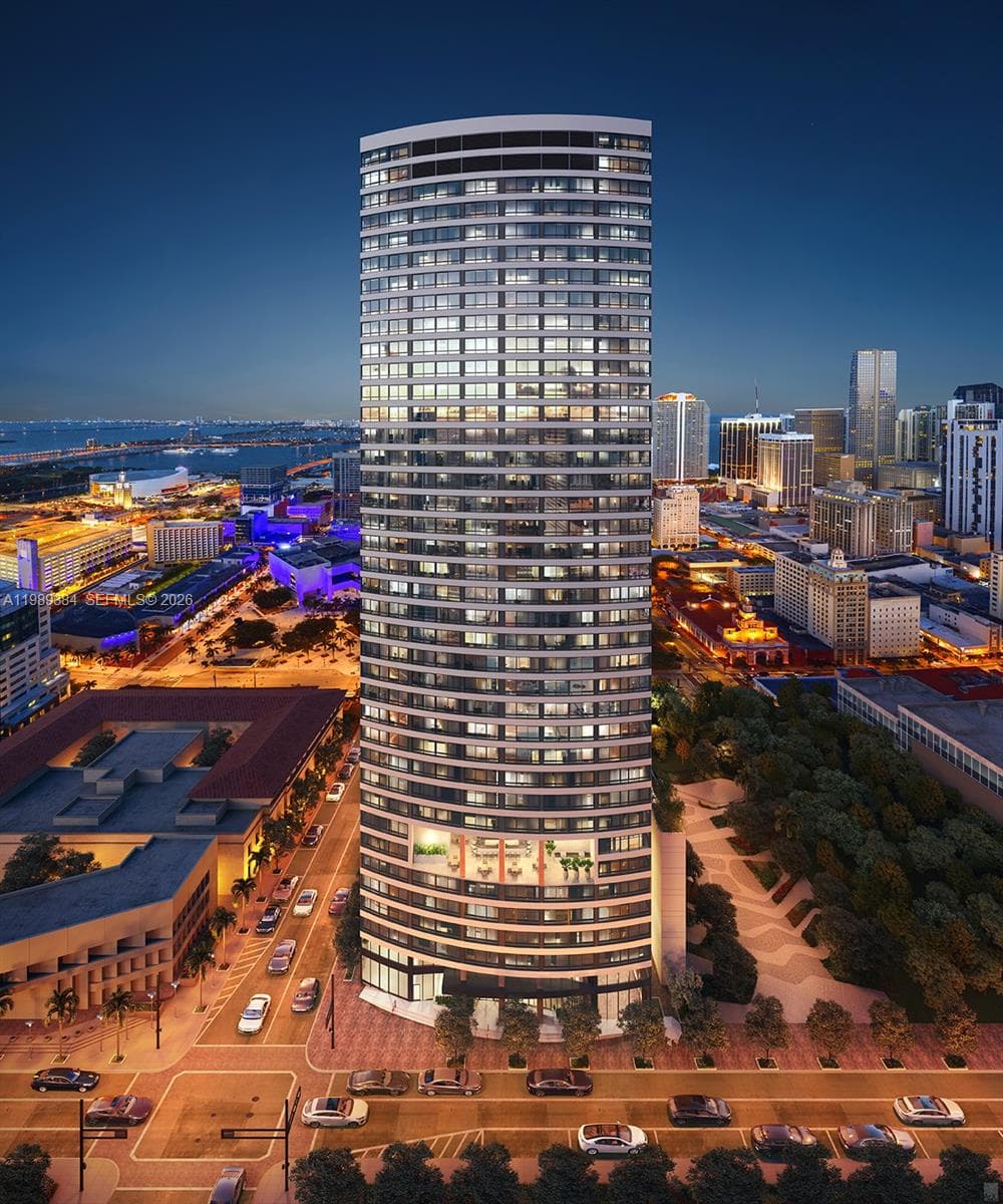 Condominium at 225 N Miami Ave # 202, Miami FL 33128