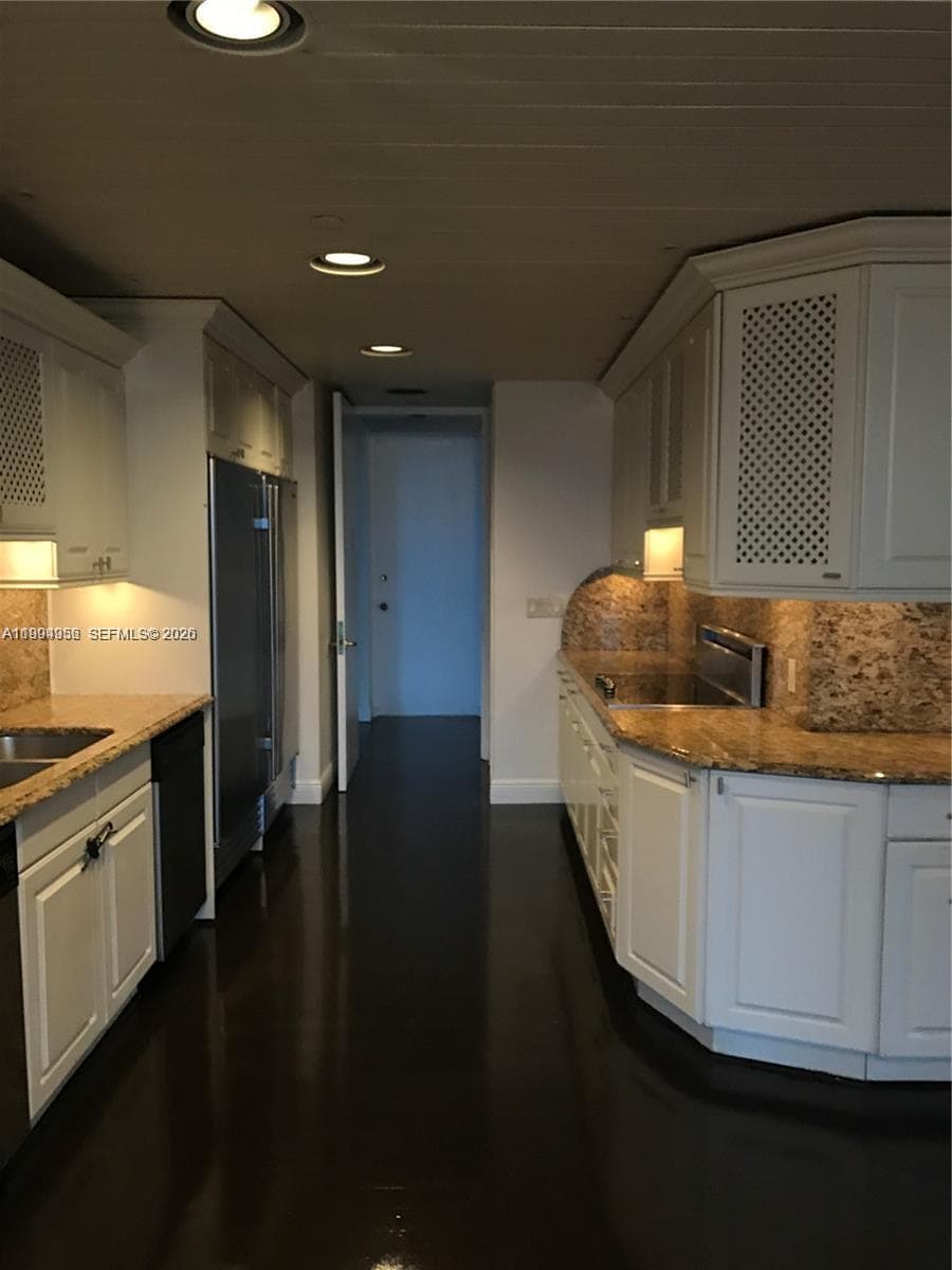 Condominium at 19707 Turnberry Way # 4, Aventura FL 33180