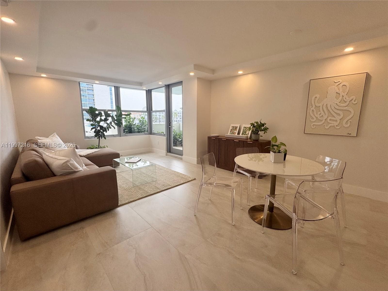 Condominium at 2899 Collins Ave # 424, Miami Beach FL 33140