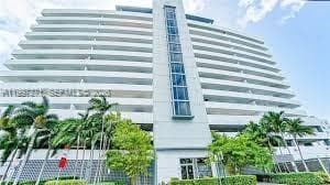 Condominium at 36 NW 6th Ave # 504, Miami FL 33128