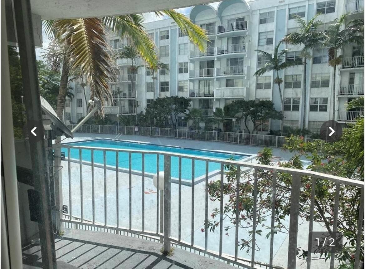 Condominium at 486 NW 165th St Road # 206, Miami FL 33169