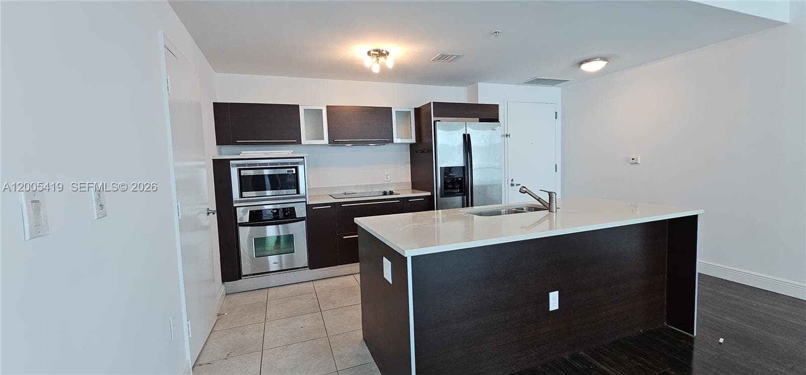 Condominium at 1900 N Bayshore Dr # 1617, Miami FL 33132