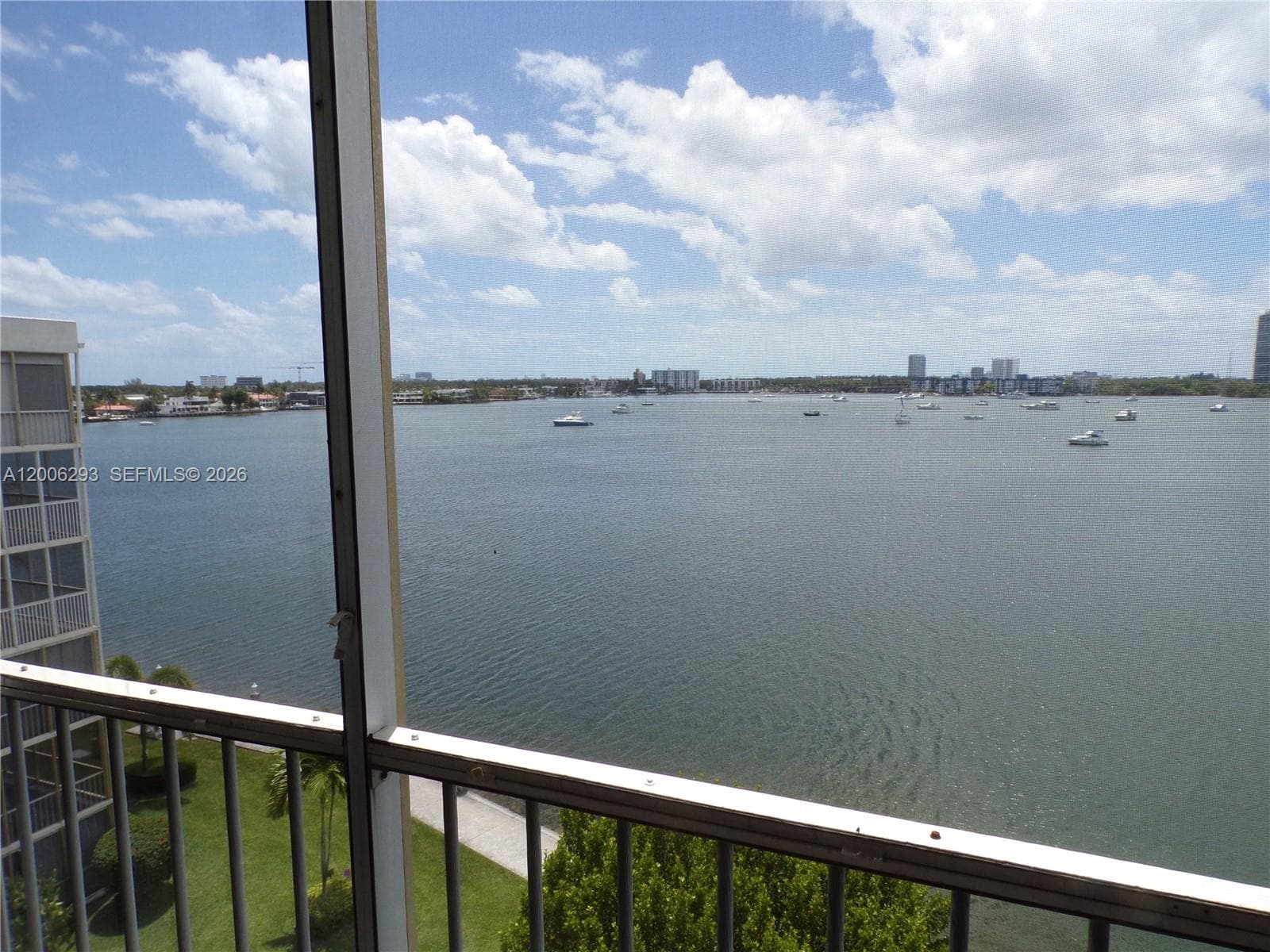 Condominium at 3000 Marcos Dr # P609, Aventura FL 33160