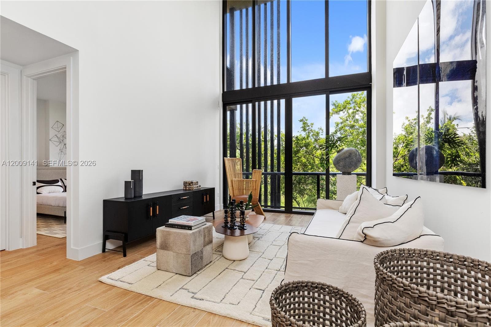 Condominium at 3034 Oak Avenue, Coconut Grove FL 33133