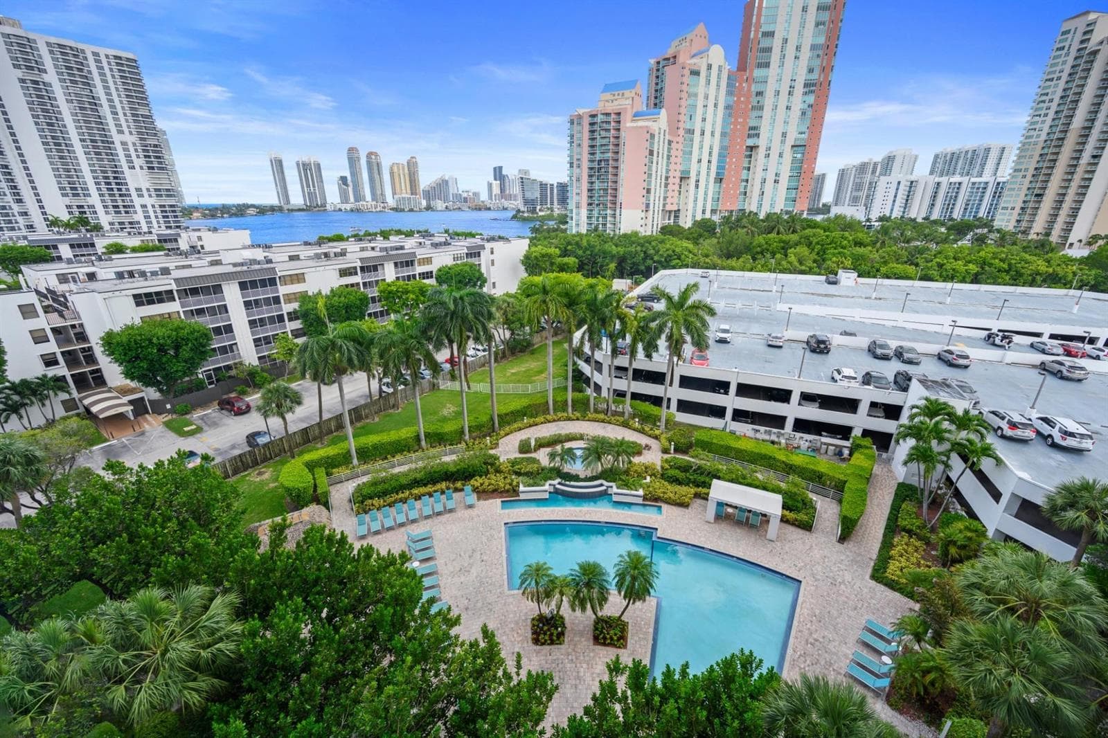 Condominium at 3300 NE 192nd Street # 915, Aventura FL 33180