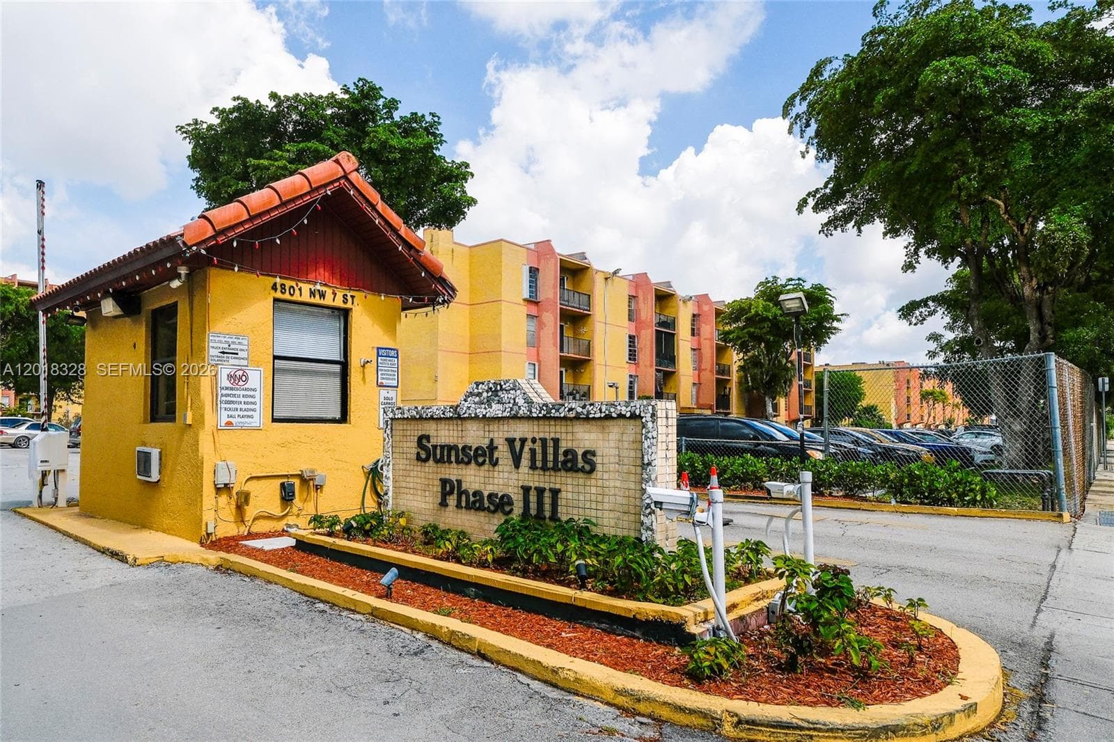 Villa at 4801 NW 7th St # 810, Miami FL 33126