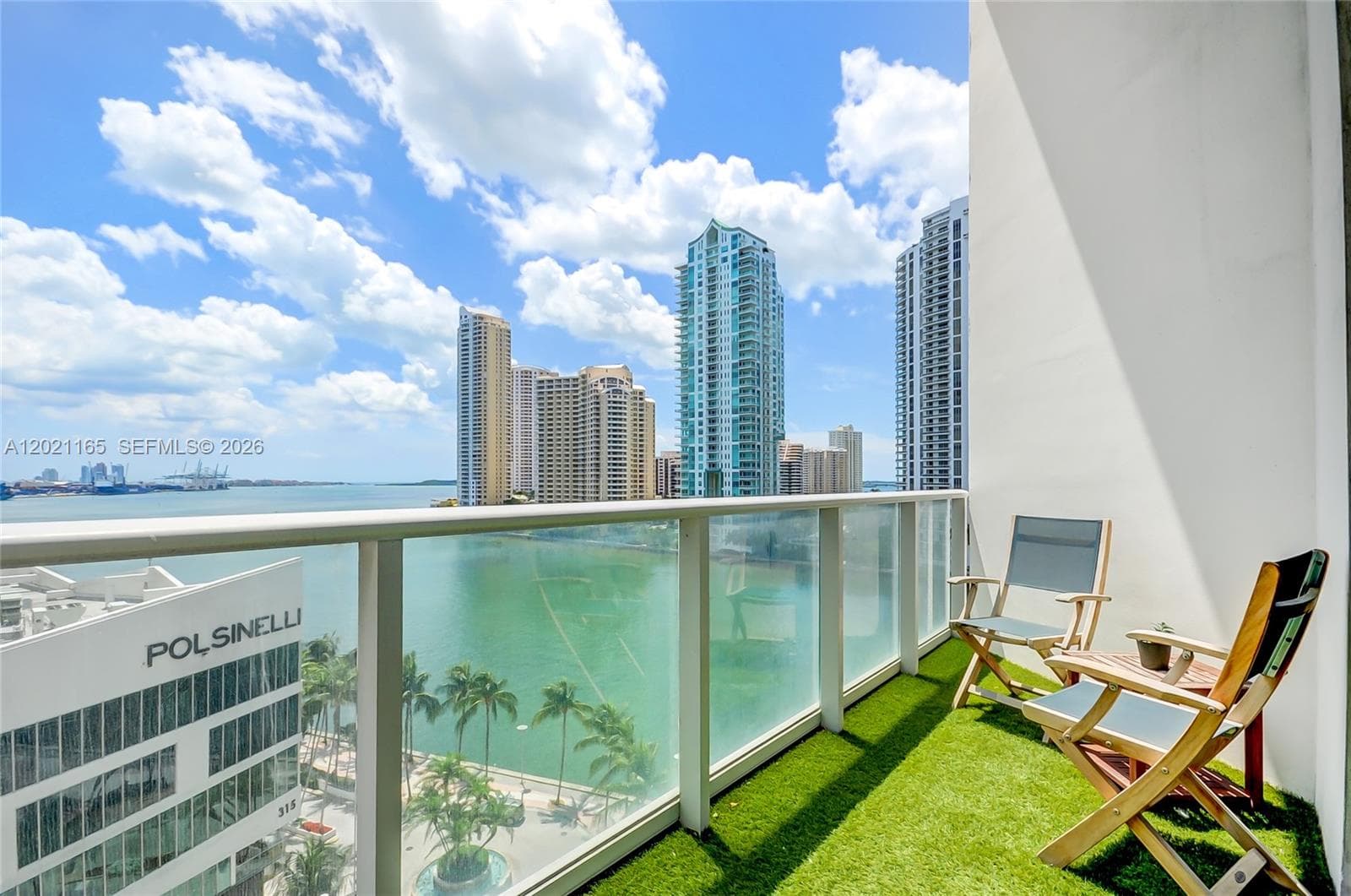 Condominium at 300 S Biscayne Bluv # 1022, Miami FL 33131