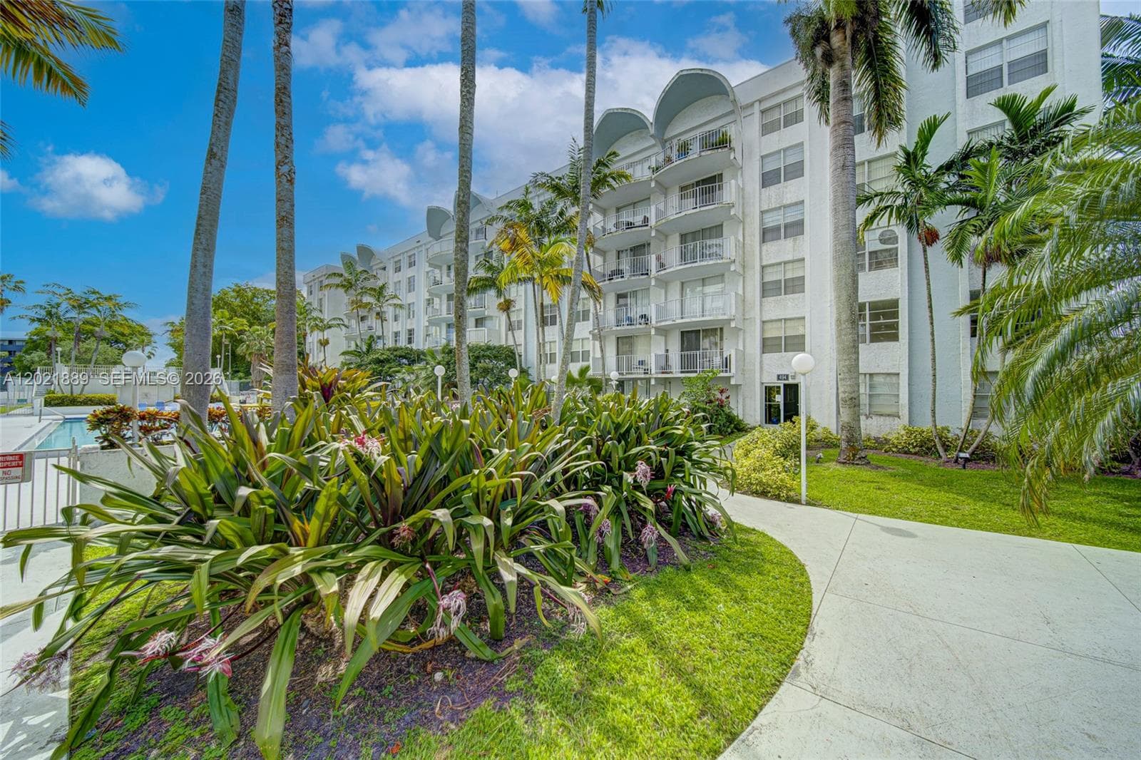 Condominium at 494 NW 165th St Rd # 205, Miami FL 33169