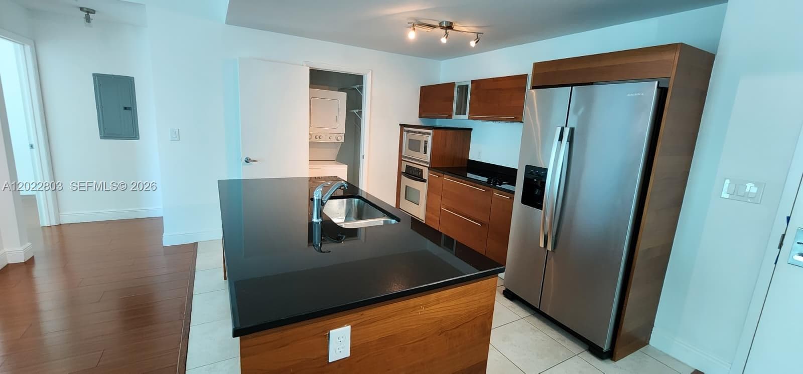 Condominium at 1900 N Bayshore Dr # 3717, Miami FL 33132