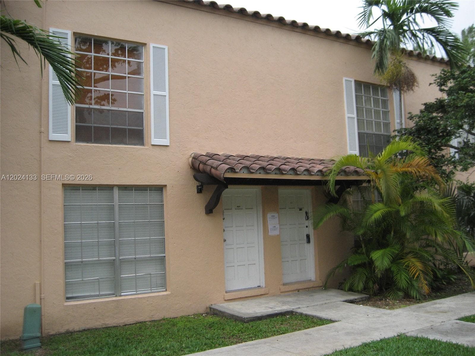 Townhouse at 10806 N Kendall Dr # 26, Miami FL 33176
