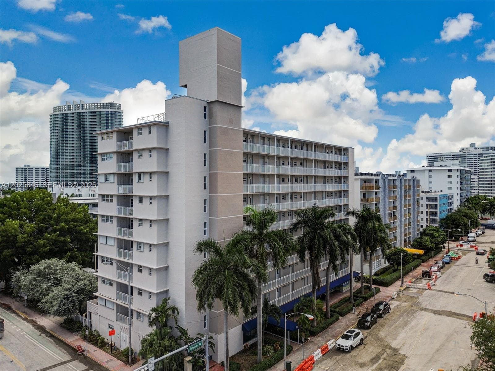 Condominium at 1300 Lincoln Rd # B402, Miami Beach FL 33139