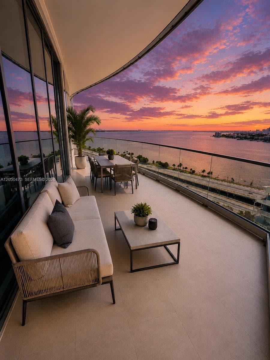 Condominium at 175 SE 25th rd # 1503, Miami FL 33129