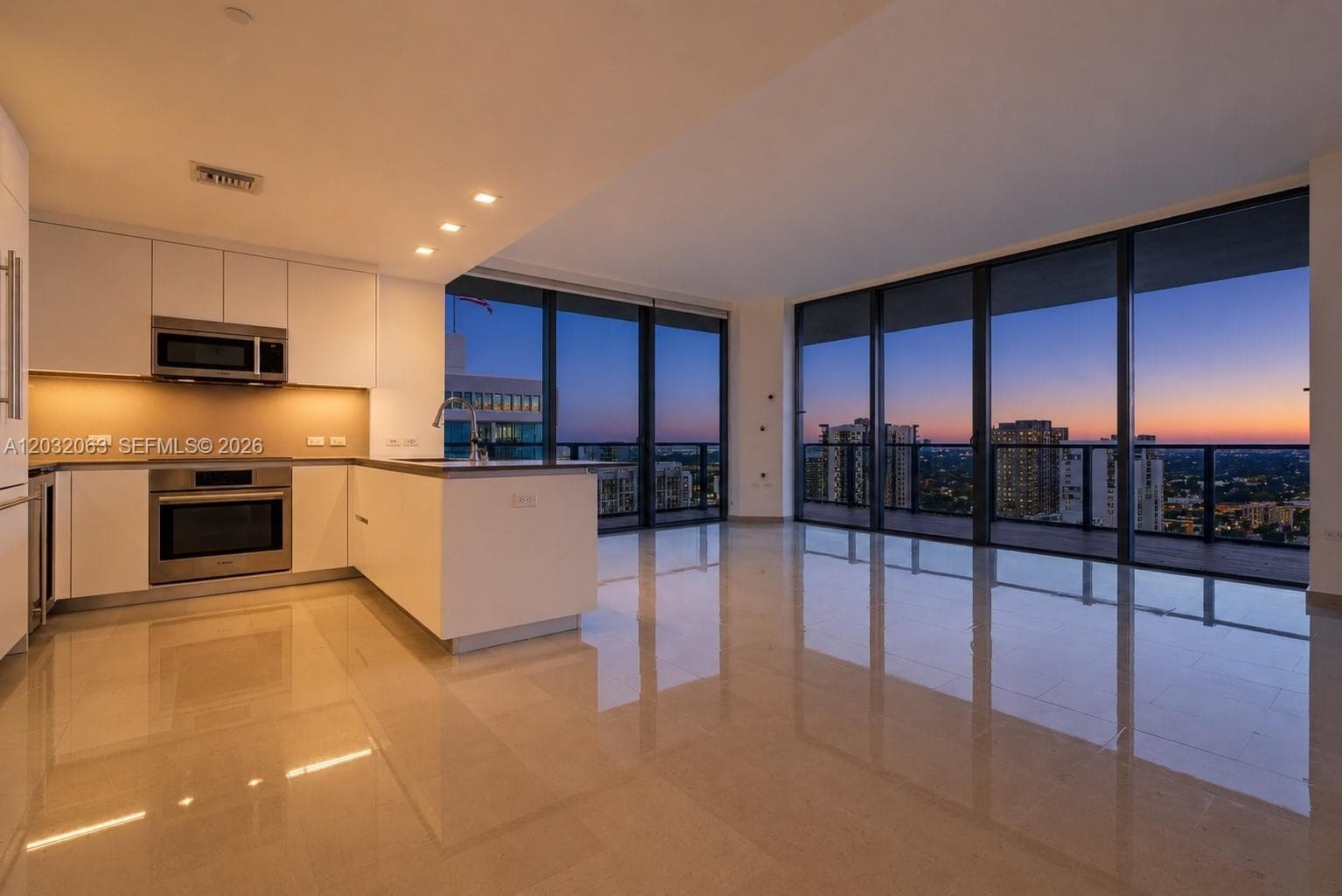 Condominium at 88 SW 7th St # 2302, Miami FL 33130