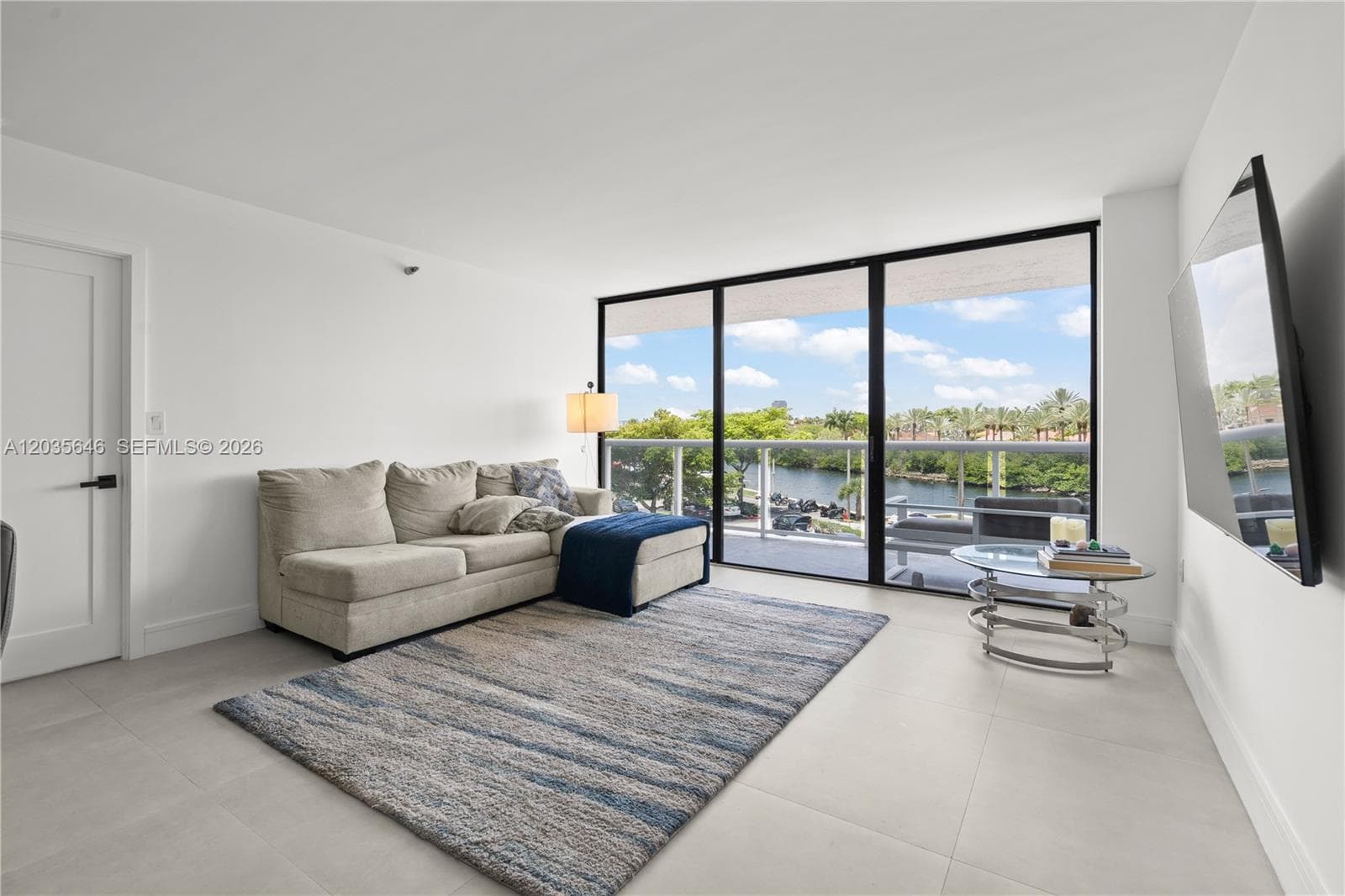 Condominium at 20505 E Country Club Dr # 331, Aventura FL 33180