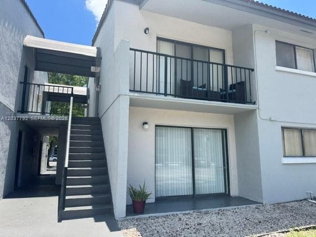 Condominium at 7030 NW 179th St # 104, Hialeah FL 33015