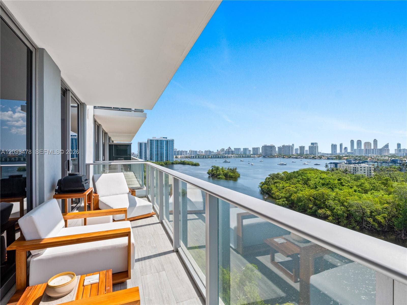 Condominium at 16385 Biscayne Blvd # 1117, North Miami Beach FL 33160