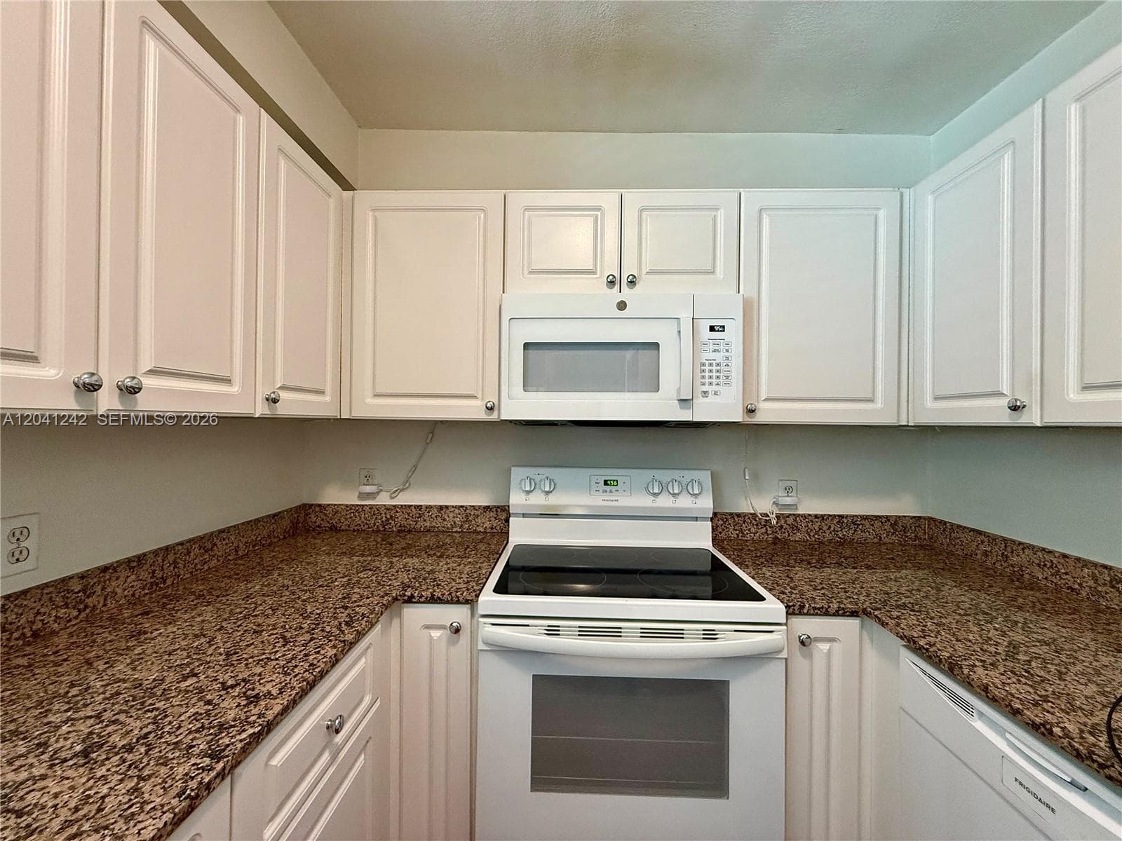 Condominium at 7800 Collins Ave # 407, Miami Beach FL 33141