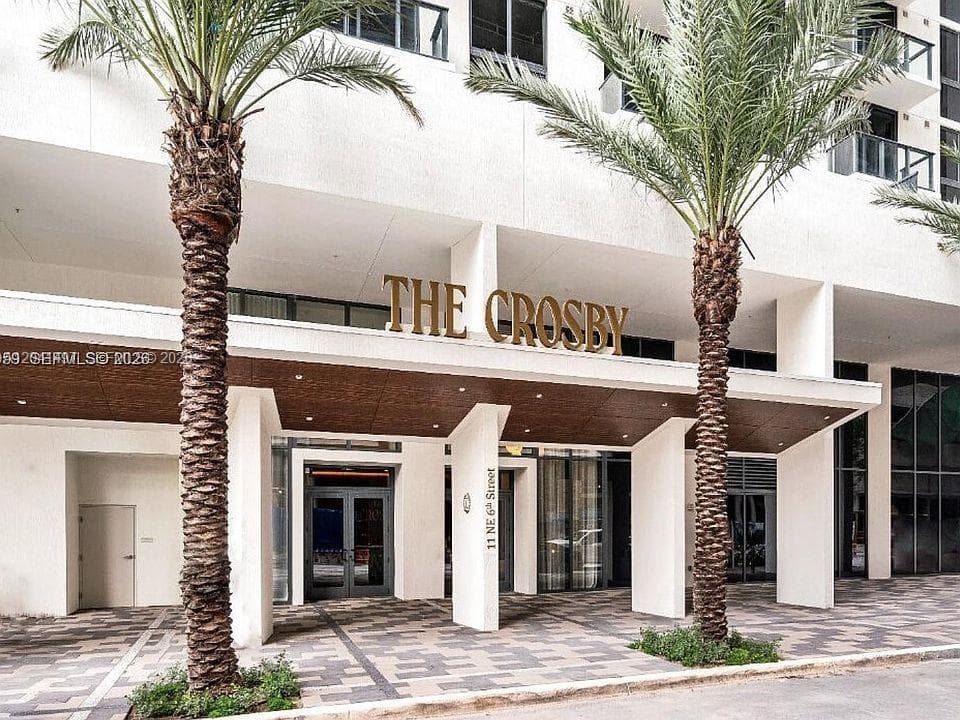 Condominium at 11 NE 6th St # 807, Miami FL 33132