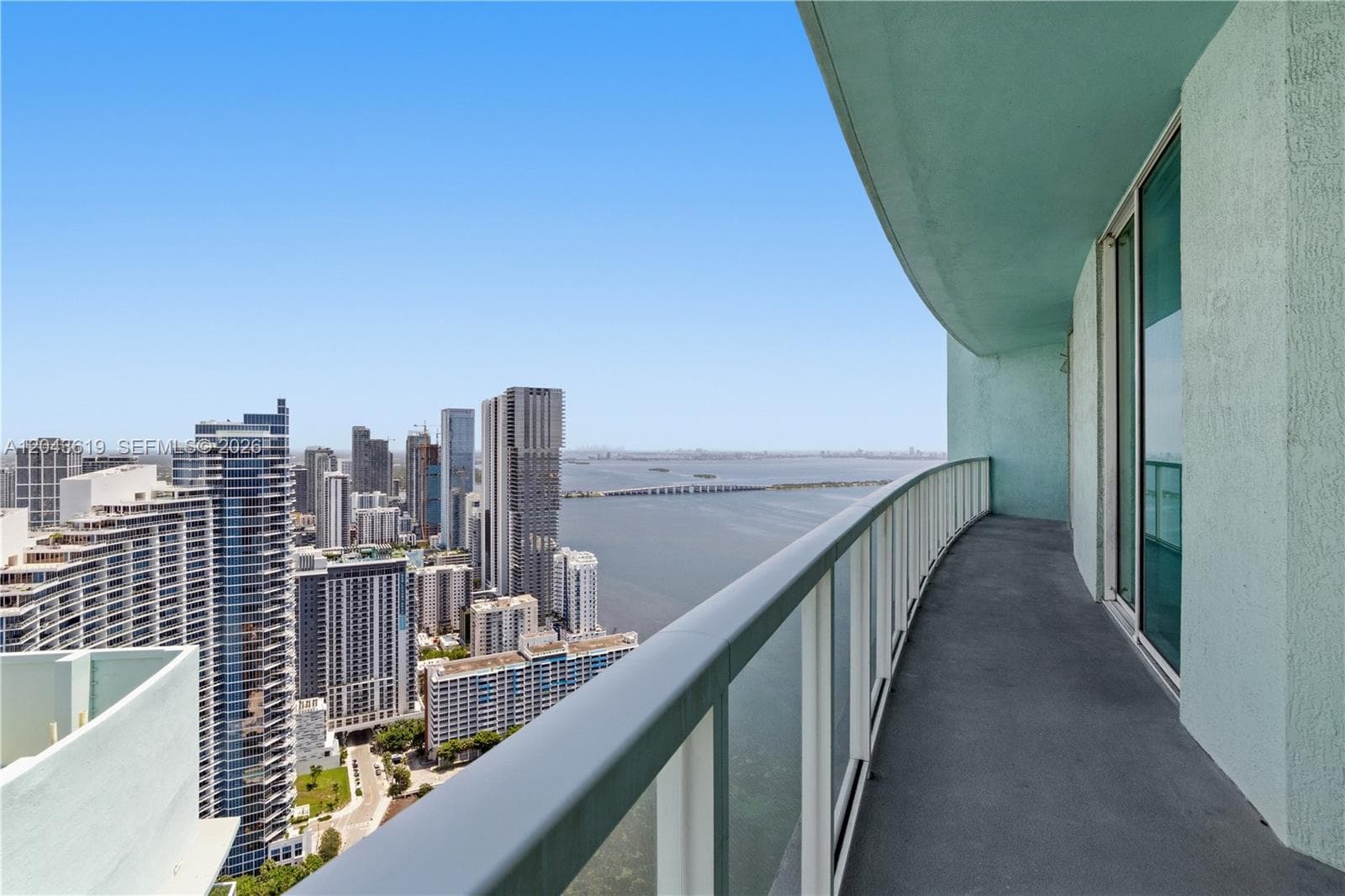 Condominium at 1900 N Bayshore Dr, Miami FL 33132