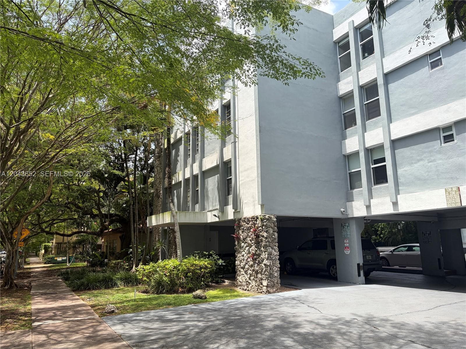 Condominium at 820 Salzedo St # 405, Coral Gables FL 33134